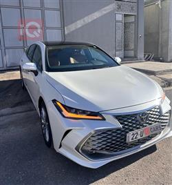 تويوتا أفالون